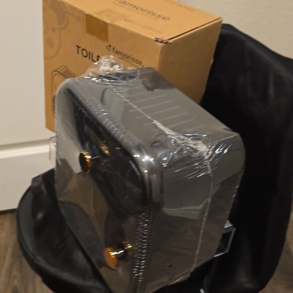 Famorisse Tissue Paper Holder w/Drawer- Black/Rose Gold - Picture 13 of 13